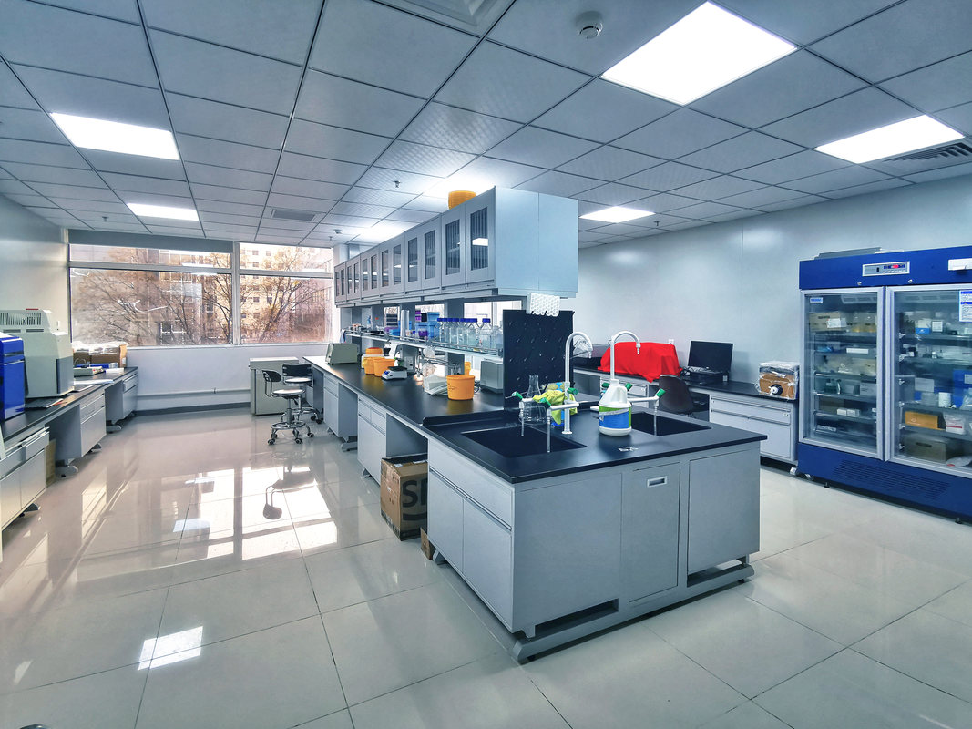 现代化医药生产环境